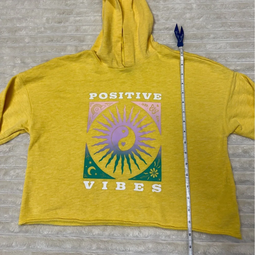 ⚡️3/$20⚡️Old Navy: Girls Light Weight Cropped Hoodie, Positive Vibes, XL (14-16)